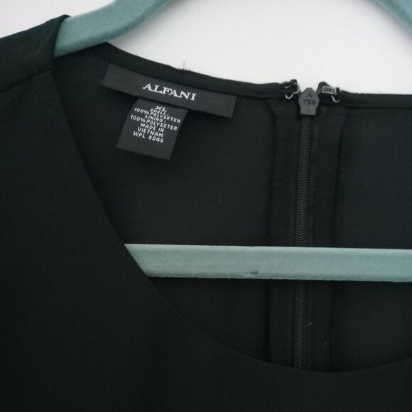 Alfani Floral Back Zipper Blouse - Picture 2 of 3